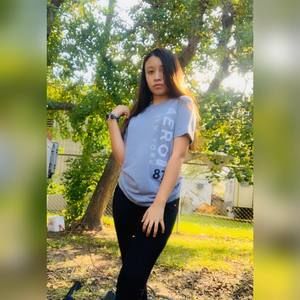 Meet your Posher, Alondra